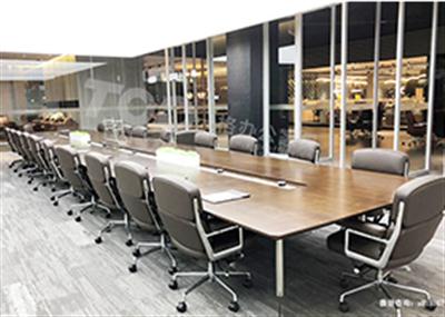 10米會(huì)議桌約能容納22人